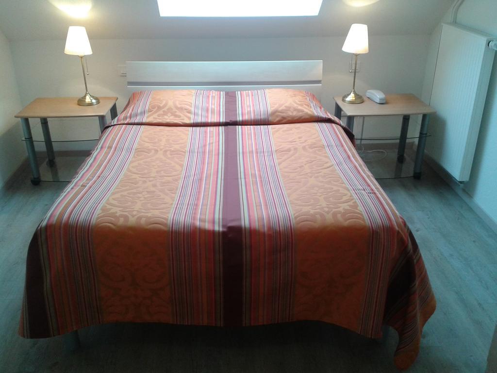 Hotel Des Bois Seltz Szoba fotó